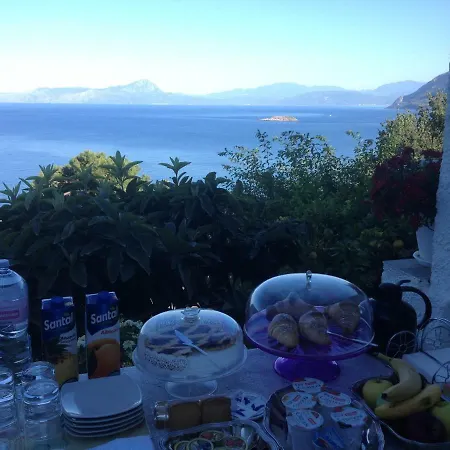 Vista Mare Bed & Breakfast